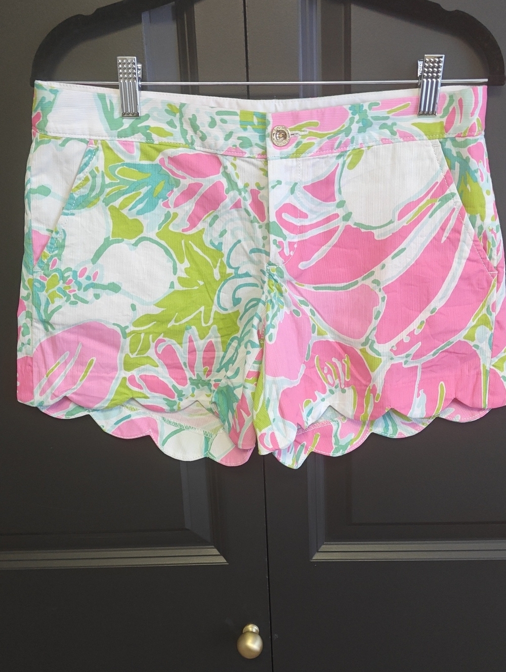 Lilly Pulitzer Mid-Waist Scalloped Floral Shorts in Pink, Green & White